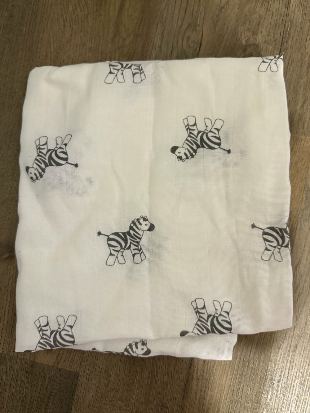 Amazing Baby Muslin Zebra Swaddle